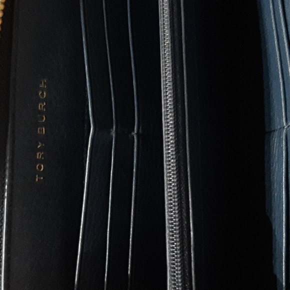 Tory Burch Wallet - Picture 6 of 11